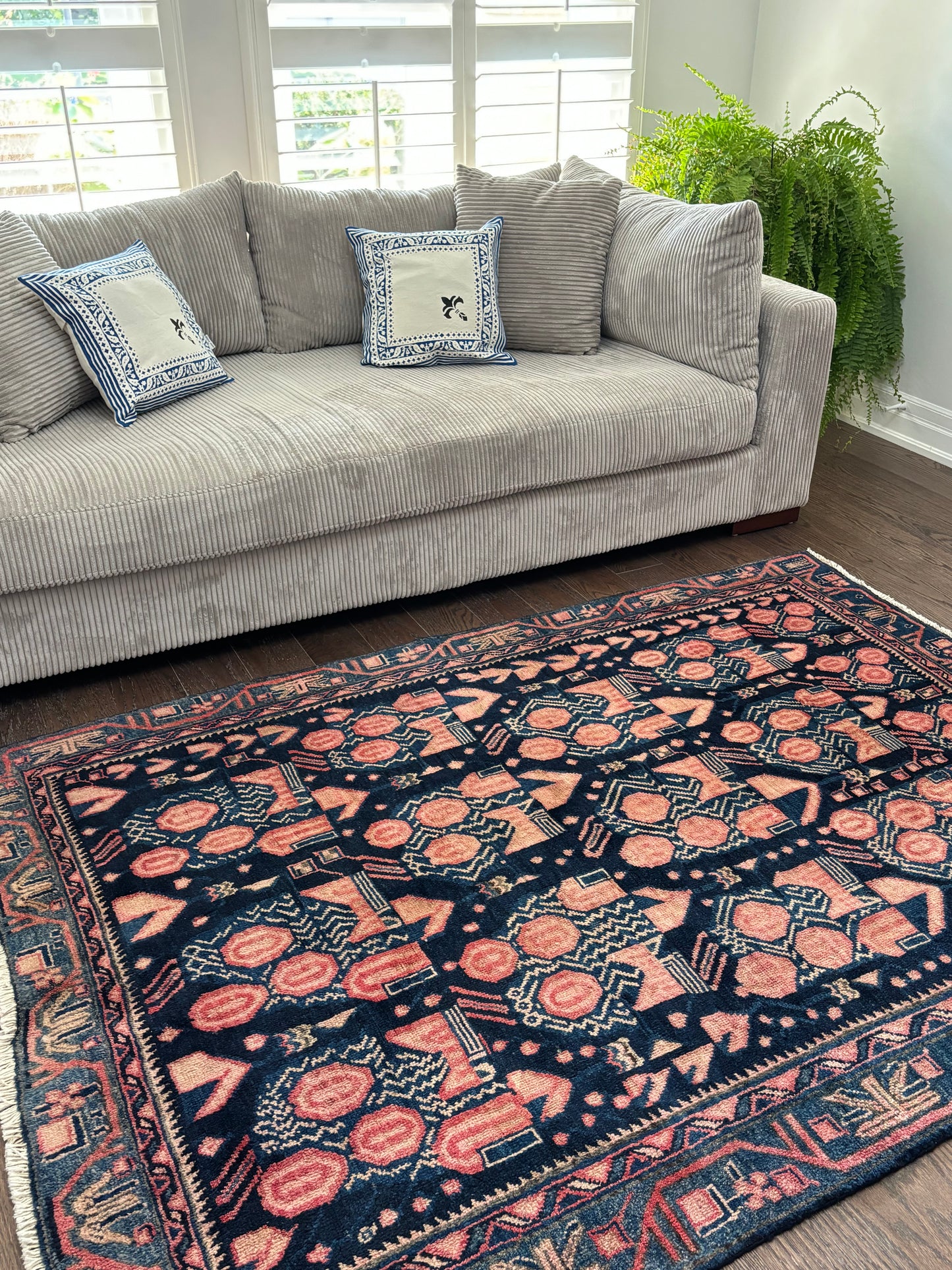 Sirjan Rug all-over flower