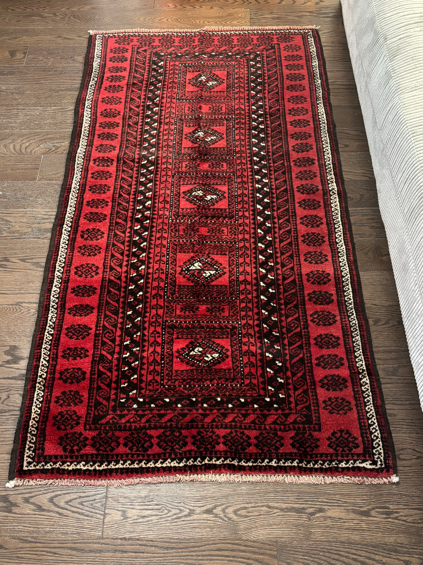 Turkmen rug geometric