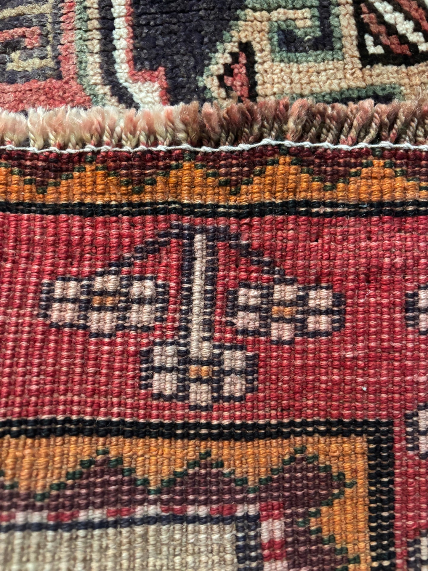 Shiraz Tribal rug Minimal